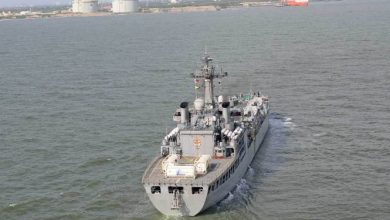Photo of INS Shardul Arrives at Kochi with LIQUID MEDICAL OXYGEN