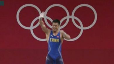 Photo of ओलंपिक स्वर्ण जीतने वाले सबसे उम्रदराज भारोत्तोलक बने चीन के ल्यू