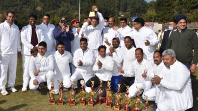 Photo of अभिमन्यु क्रिकेट अकादमी में मुख्यमंत्री-XI   एवं भाजयुमो-XI  के बीच मैत्री क्रिकेट मैच खेला गया