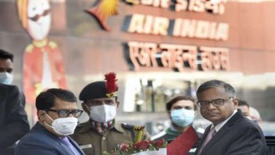 Photo of Maharaja is back! Tata के हाथों में आई Air India की कमान, हेडक्वार्टर पहुंचने पर चंद्रशेखरन बोले ’69 साल बाद हुई घर वापसी’