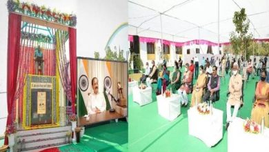 Photo of Mahatma Gandhi linked mother tongue with Swaraj: Vice President
