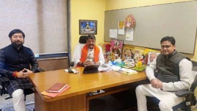 Photo of नाराज मंत्री शांतनु ठाकुर को मनाने की कवायद हुई तेज, BJP महासचिव कैलाश विजयवर्गीय ने की बैठक