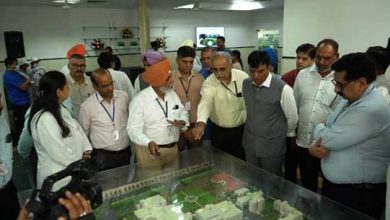 Photo of डॉ. मनसुख मांडविया ने संगरूर स्थित पीजीआईएमईआर सहायक केंद्र का दौरा किया और इसकी प्रगति की समीक्षा की