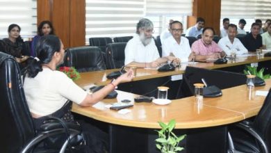 Photo of मा0 मुख्यमंत्री जी के निर्देश पर एसीएस श्रीमती राधा रतूड़ी ने मुख्यमंत्री कार्यालय के अधिकारियों व कार्मिकों की बैठक ली
