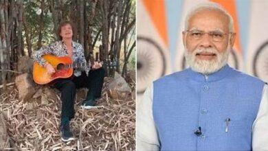 Photo of प्रधानमंत्री ने श्री मिक जैगर का भारत में स्वागत किया
