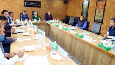 Photo of परिसीमन आयोग ने केंद्र शासित प्रदेश, जम्मू और कश्मीरमें परिसीमन प्रक्रिया पर विचार करने के लिए बैठक की