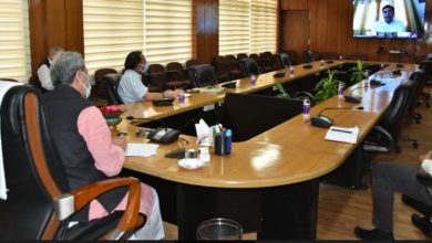 Photo of कोविड-19 के दृष्टिगत मुख्यमंत्री ने विभिन्न राजनीतिक दलों के प्रतिनिधियों से किया विचार-विमर्श।