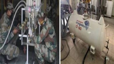 Photo of कोविड रोगियों हेतु कम दबाव ऑक्सीजन गैस को तरल ऑक्सीजन में कुशलतापूर्वक रूपांतरित करने के लिए भारतीय सेना के इंजीनियरों ने समाधान खोजा