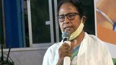 Photo of बंगाल चुनाव में TMC को मिली जीत, ममता बनर्जी ने कहा- नंदीग्राम में कुछ गड़बड़ी हुई है