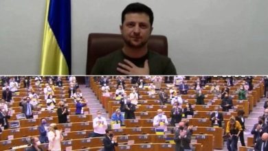 Photo of यूरोपीय संसद में बोले जेलेंस्की: ‘न हम इसे भूलेंगे, न माफ करेंगे’, यूक्रेन के राष्ट्रपति के लिए सांसदों ने खड़े होकर बजाई ताली