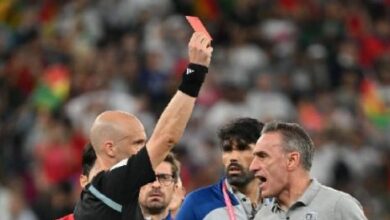 Photo of FIFA World Cup 2022: साउथ कोरिया के कोच को रेफरी से पंगा लेना पड़ा भारी, मिला रेड कार्ड