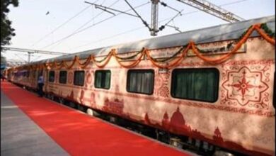 Photo of भारतीय रेल ‘एक भारत श्रेष्ठ भारत’ योजना के तहत भारत गौरव डीलक्स एसी टूरिस्ट ट्रेन का परिचालन शुरू करेगा