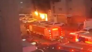 Photo of कुवैत की इमारत में लगी भीषण आग में 49 लोगों की मौत, 30 से अधिक भारतीय घायल, हेल्पलाइन नंबर जारी
