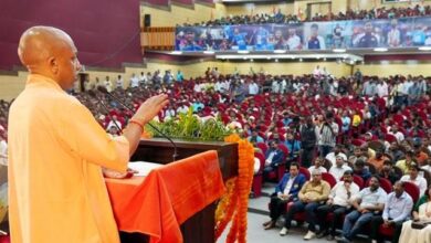 Photo of युवाओं को स्मार्टफोन का उपयोग संतुलित रूप से तथा आवश्यक कार्यों के लिए करना चाहिए, नशे से हमेशा दूर रहना चाहिए: सीएम