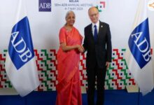 Photo of ADB अध्यक्ष से मिलीं वित्त मंत्री निर्मला सीतारमण