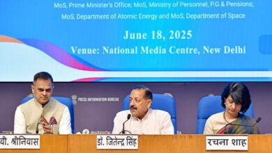 Photo of एकीकृत पेंशन योजना के तहत सरकारी कर्मचारियों को ग्रेच्युटी लाभ मिलेगा: डॉ. जितेंद्र सिंह